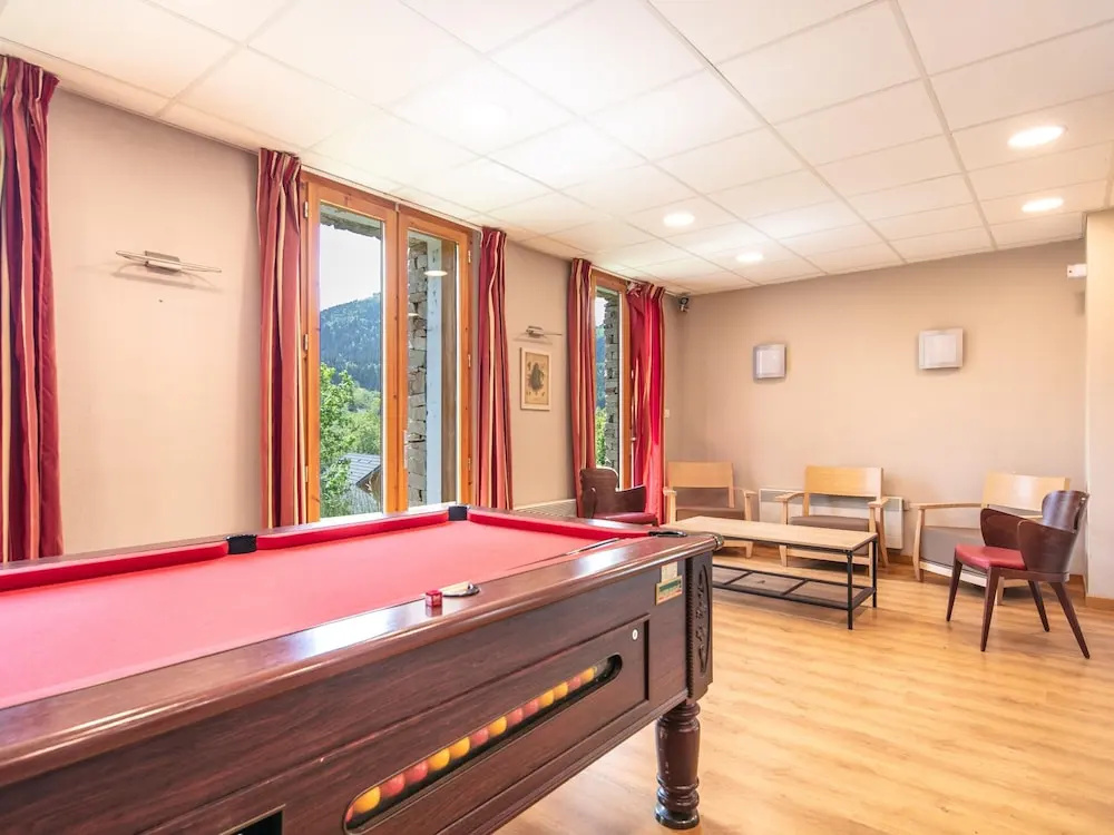 Afficher la photo 8 — Attic Apartment With Alpine Charm