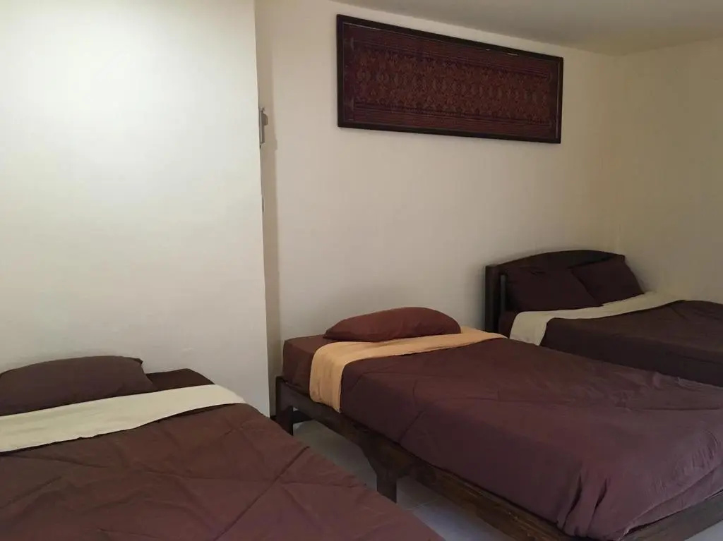Quadruple room with balcony