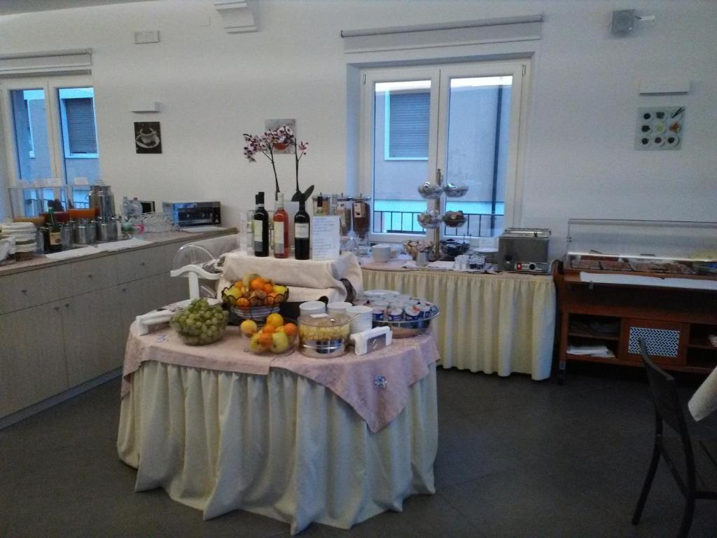 Image 12
