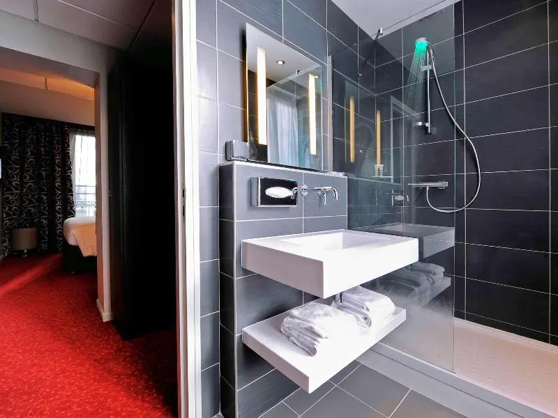 Hôtel Mercure Paris Tour Eiffel Pont Mirabeau 40