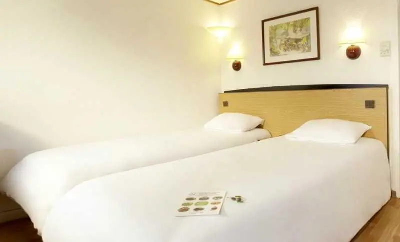 Campanile Hotel And Restaurant Leeuwarden - Chambres