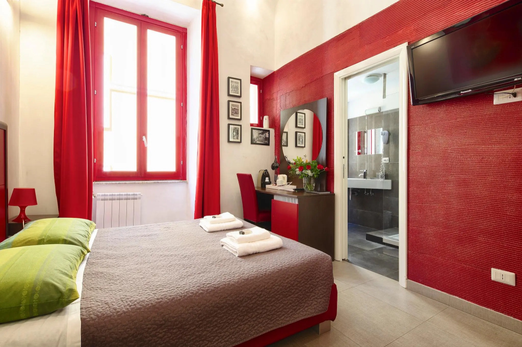 Standard Double room (full double bed)