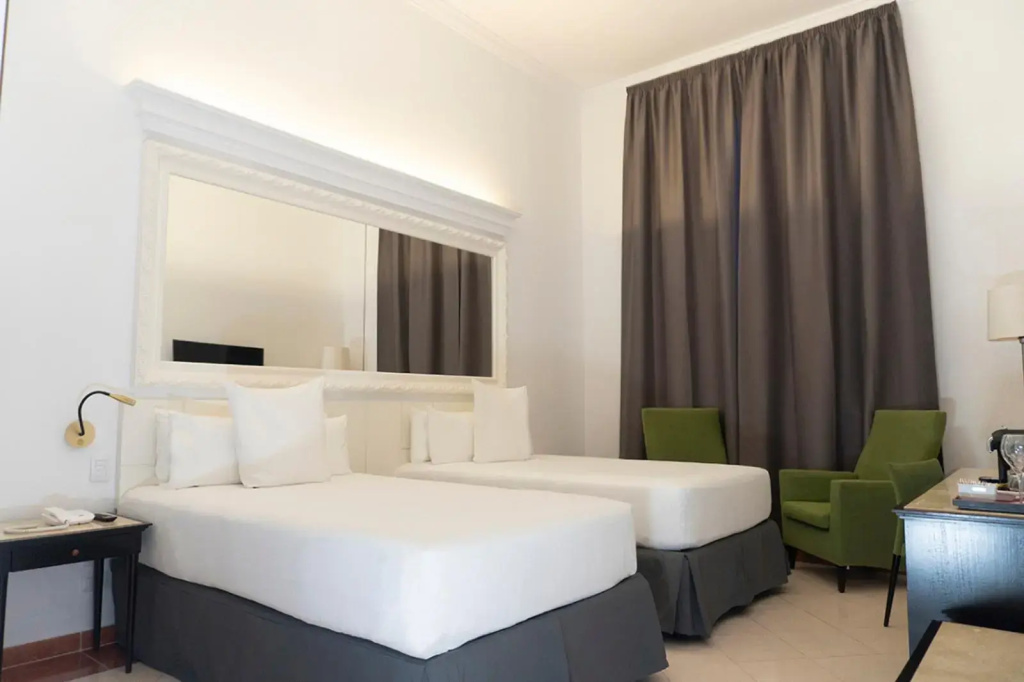 Hotel photo 26