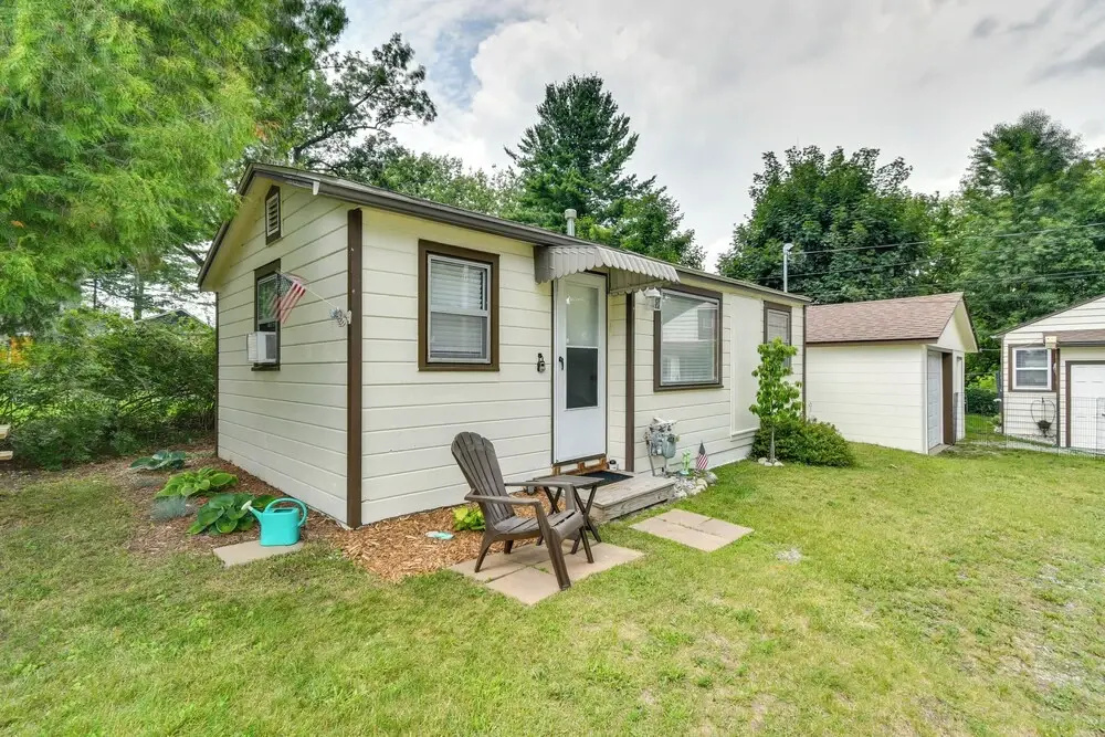 Steps to Water: Houghton Lake Cottage!