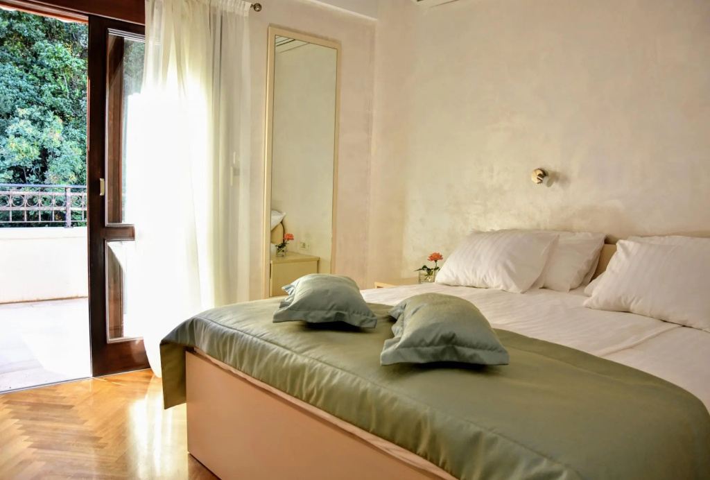 City Beach Villa with Pool and Sea View