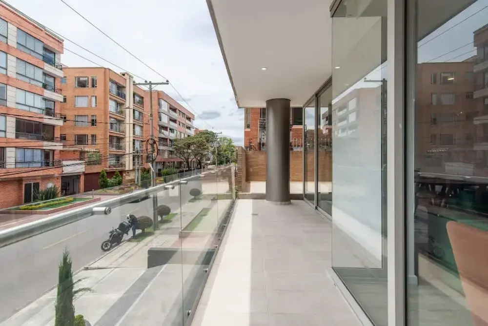 Modern 3BR in Usaqu n