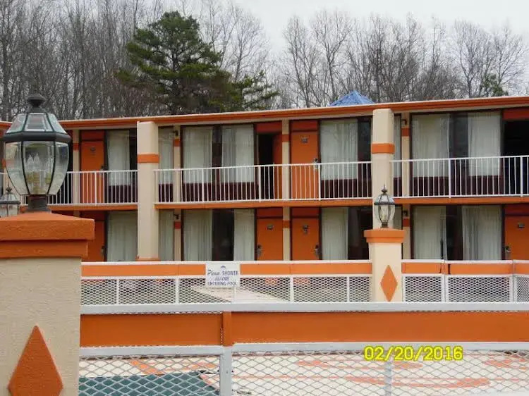 Days Inn Greensboro East