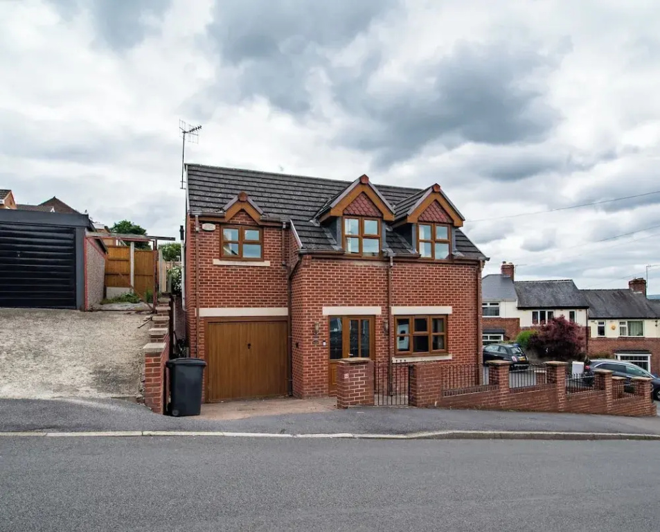 Luxurious Sheffield Villa With Stunning Views