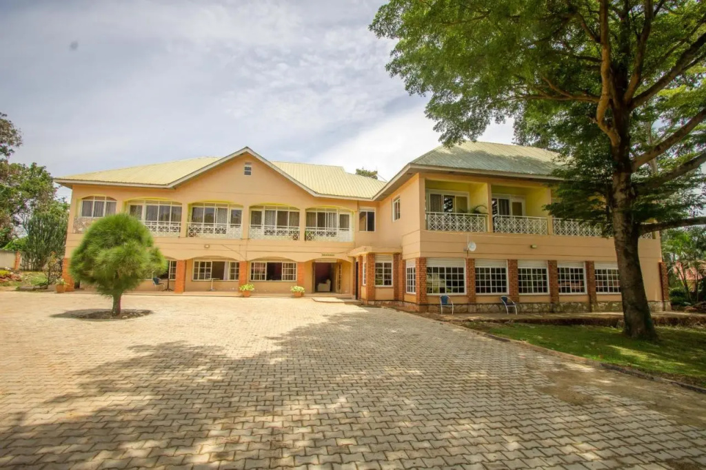 Jinja Safari Hotel - Général