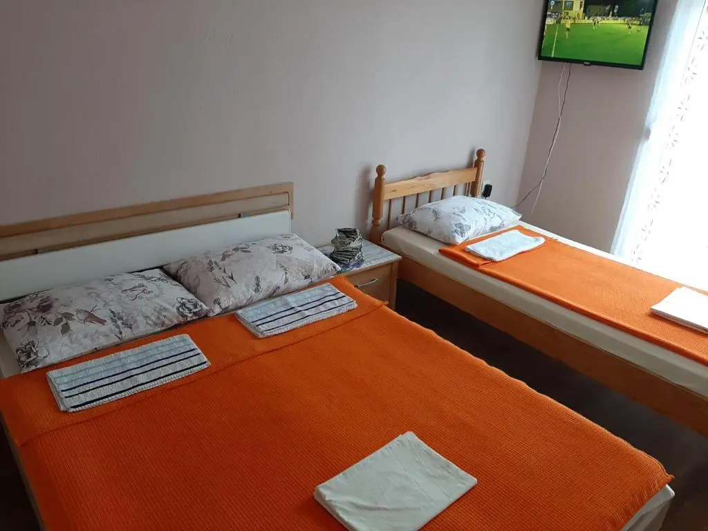 Comfort room