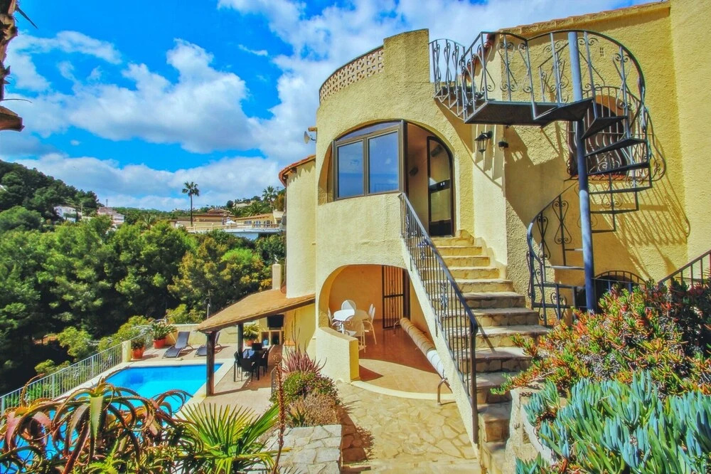 Villa Alegria - Sea View With Pool