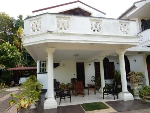 Srinik Guest House