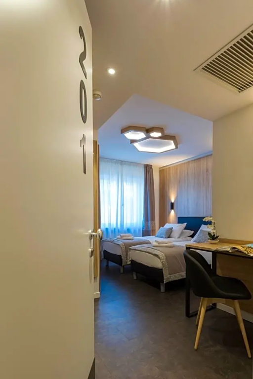 Tourist Hotel - Chambres