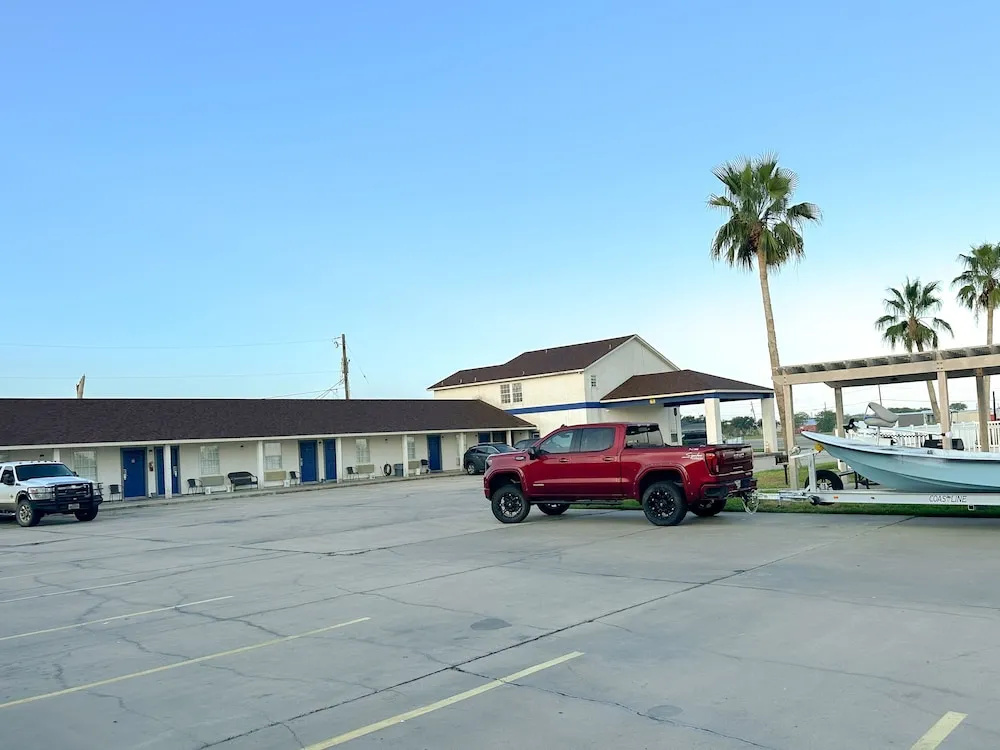 Coastal Bend at Seadrift, Motel & RV Park