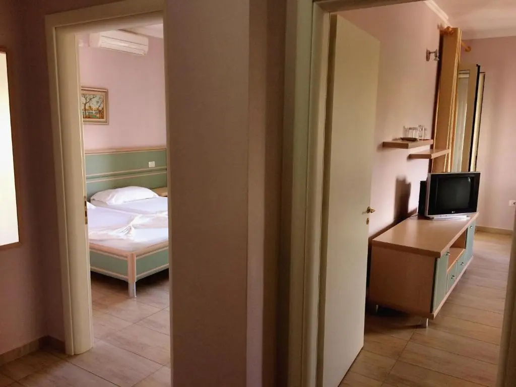 Standard Double room (twin beds)
