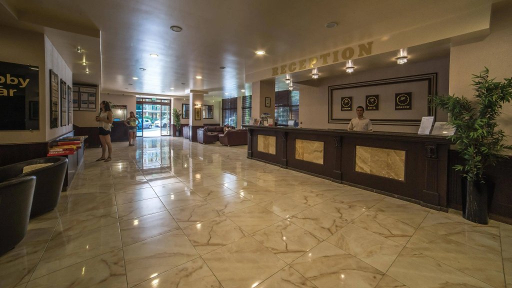Hotel photo 2