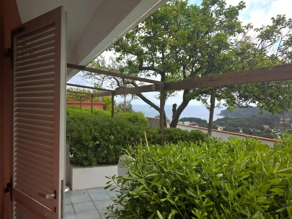 Studio with sea view