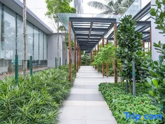 Grand Medini Suites by RR JBcity