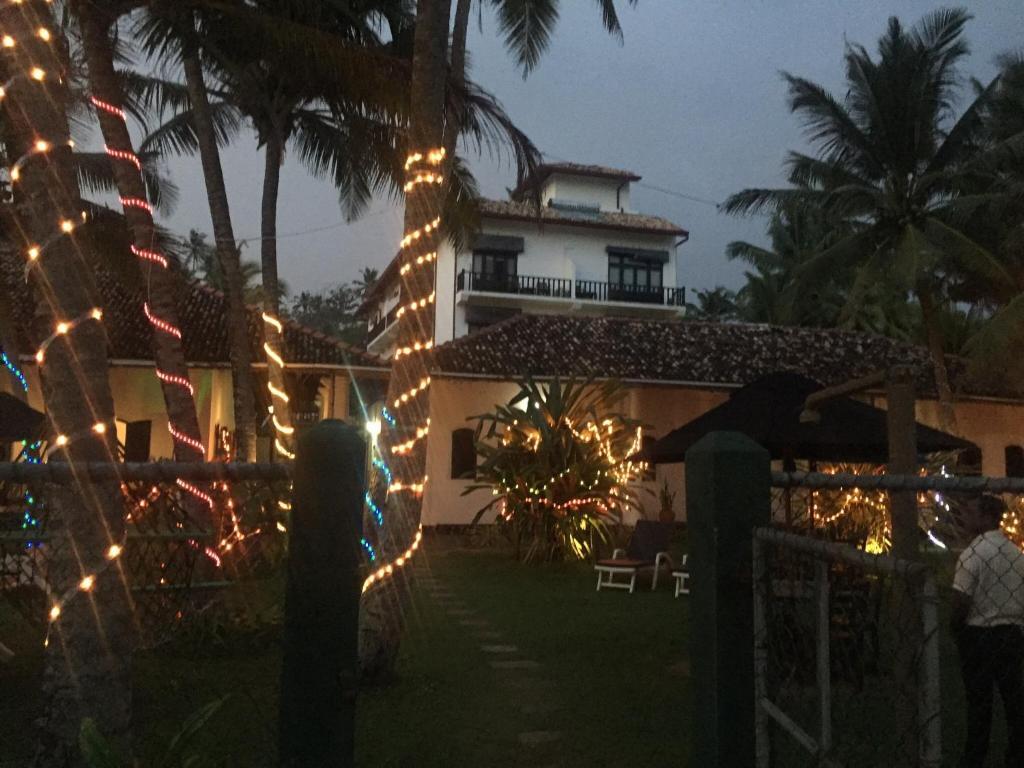 Villa Tissa Beach Resort