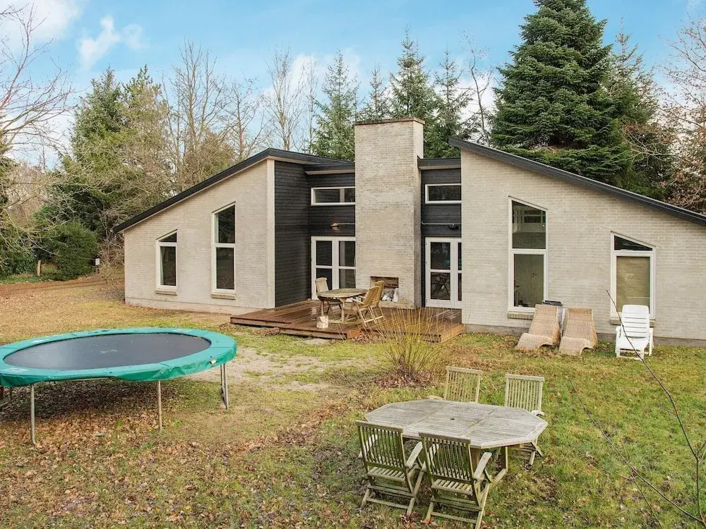 Secluded Holiday Home in Jutland With Whirlpool - фото 10