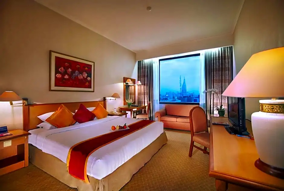 Standard Double Club room (twin beds)
