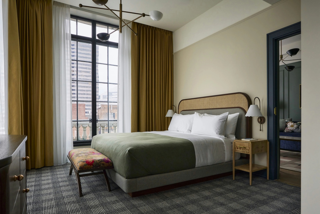 Cincinnati's Fidelity Hotel — 5
