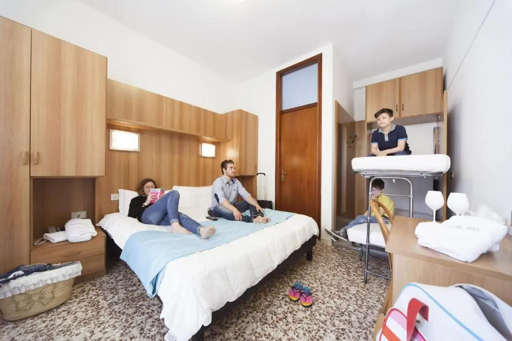 Hotel Del Mar - Chambres