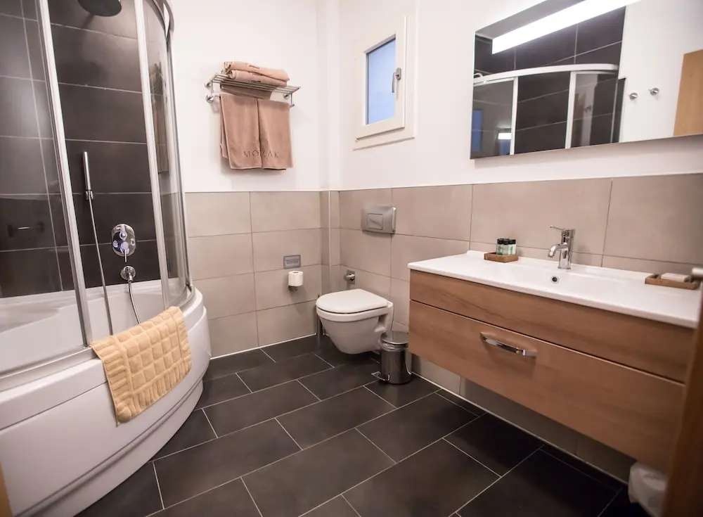 2 Bedrooms Family Suite