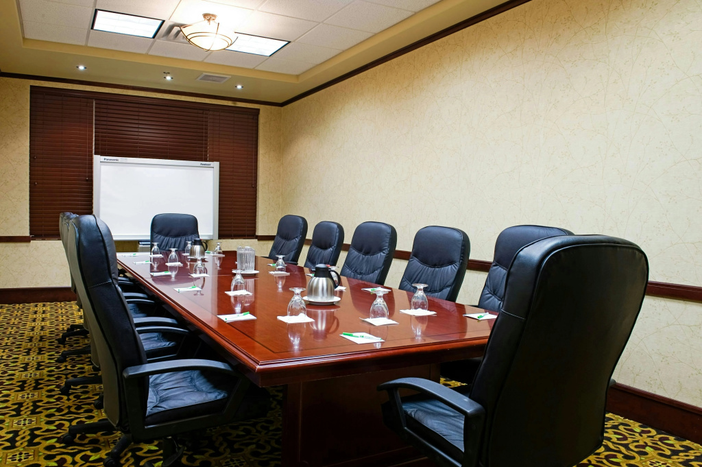 Holiday Inn Hotel & Suites West Edmonton by IHG - Général