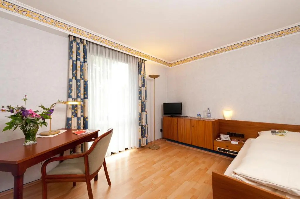 Hotel Hirsch - Chambres