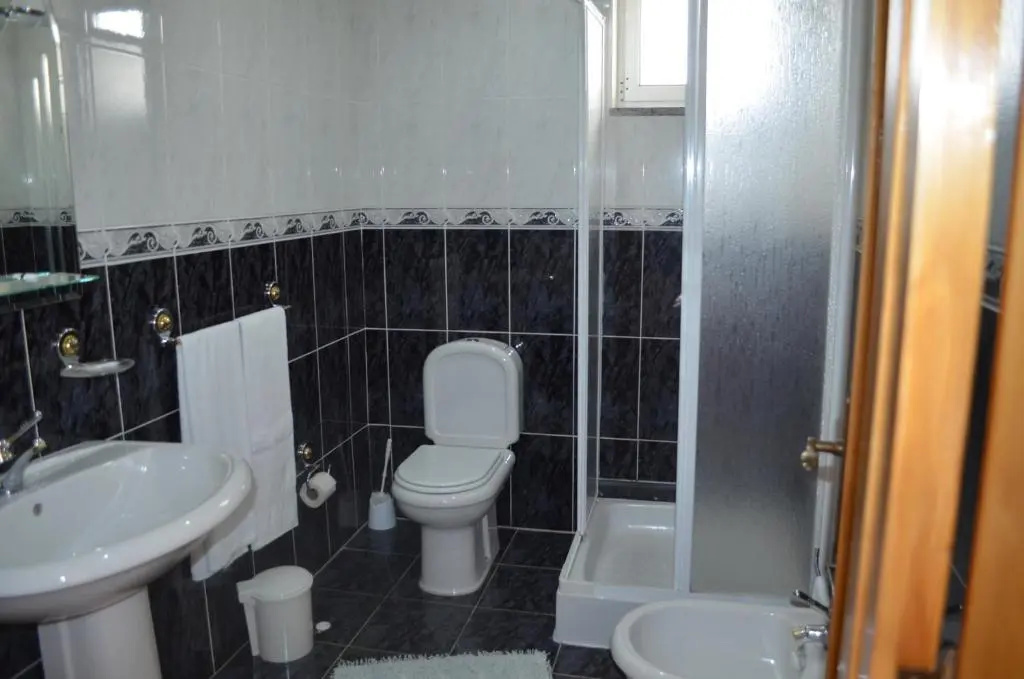 Deluxe Double room with balcony (full double bed)