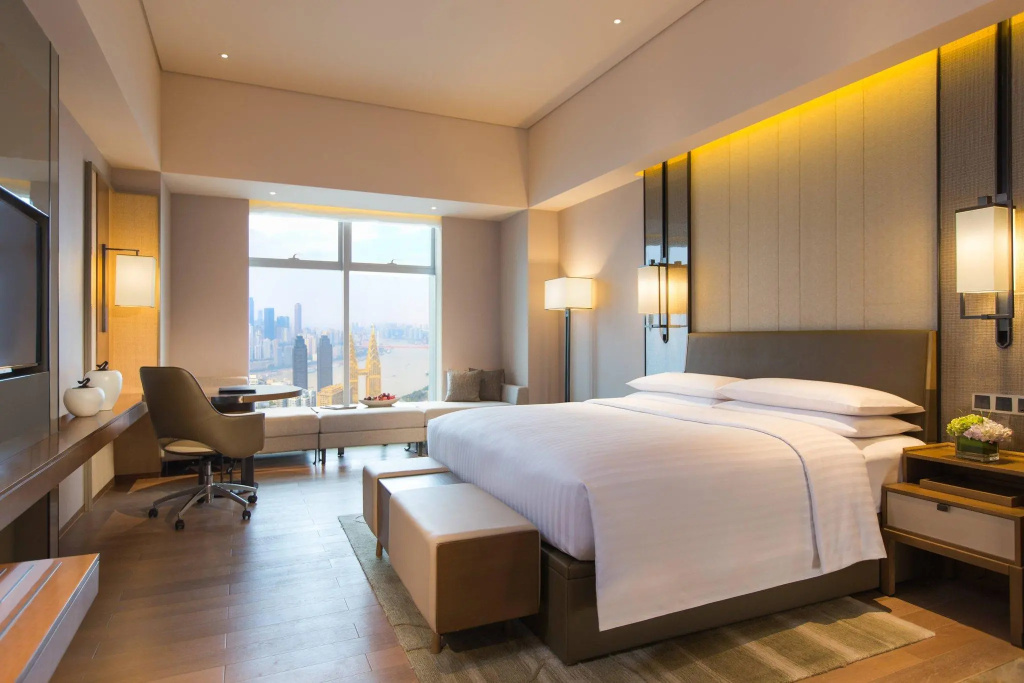 Double Suite (full double bed)