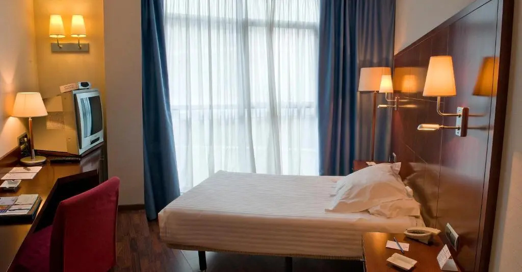 Best Western Hotel Mediterraneo - Chambres