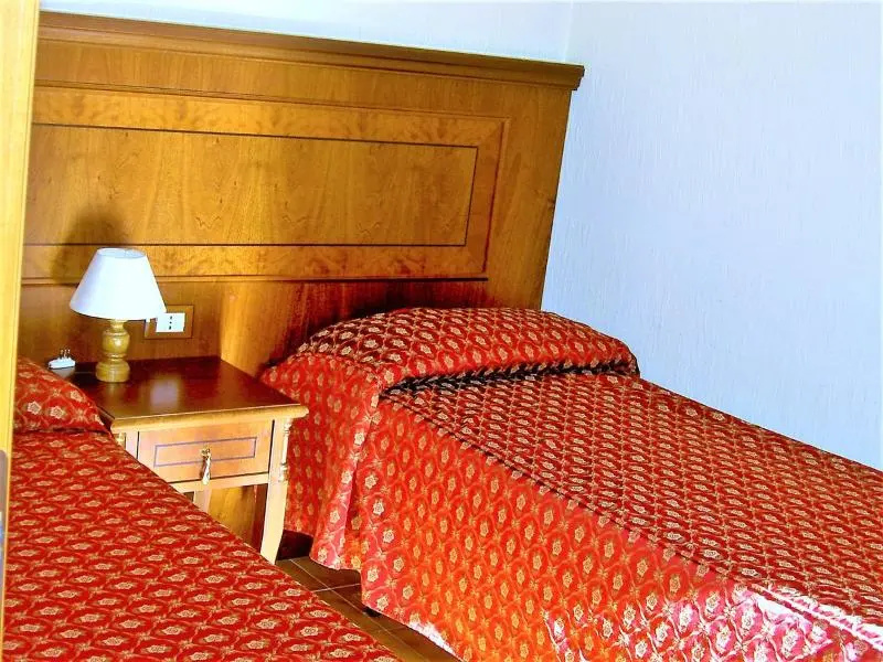 Hotel Cinecitta - Chambres