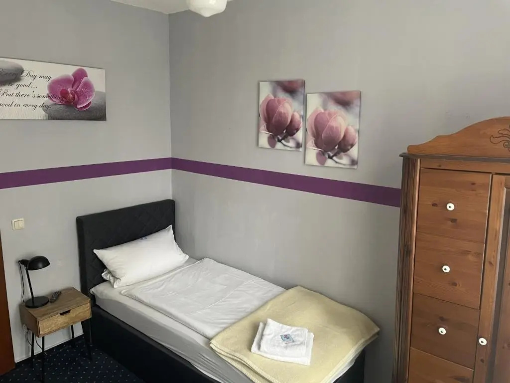 Standard Single room