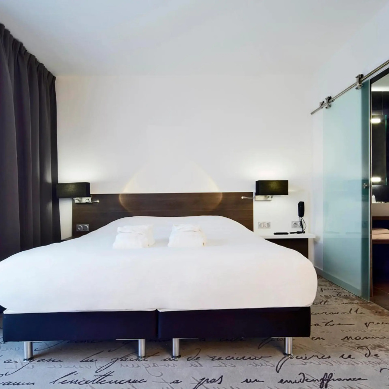 Hotel photo 32