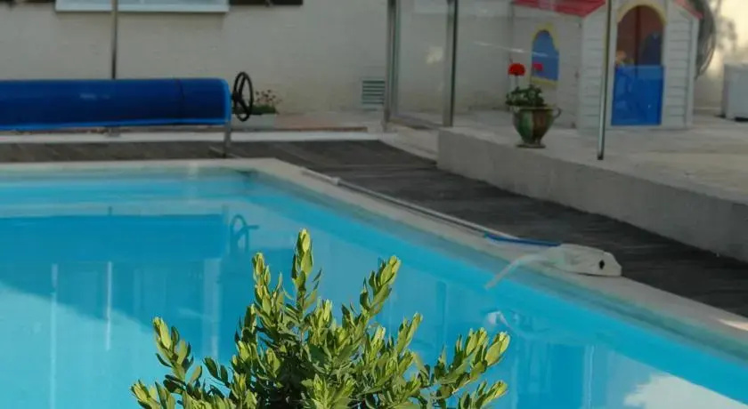 Le Jardin de Roses Dominique Loreau (Adults Only) - Général
