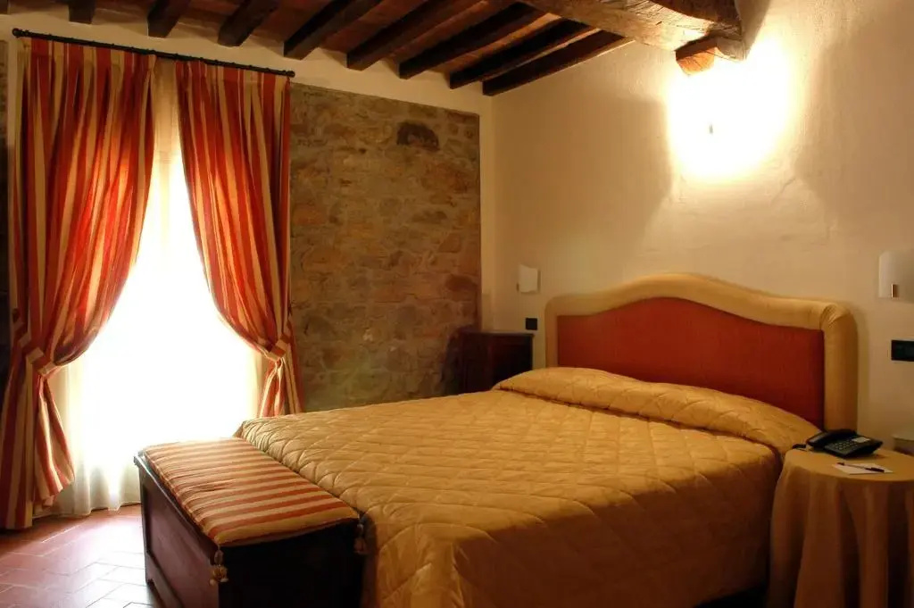Superior Double room (full double bed)