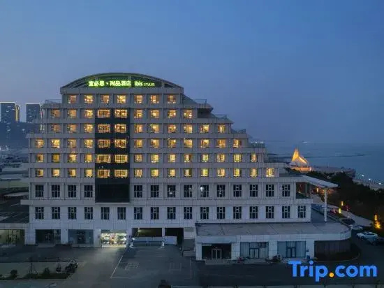 Ibis Styles Hotel (Rizhao Wanpingkou Dengta Scenic Area)