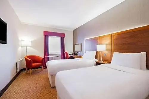 Cedar Court Wakefield - Chambres