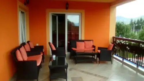 Balcony & Terrace