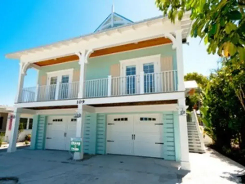 Water Colors 109 Palm Ave by RedAwning
