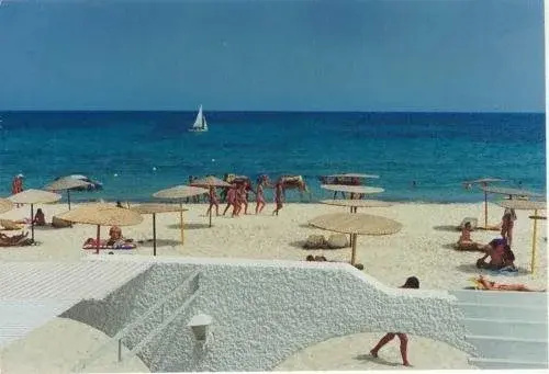 Beach & Waterfront