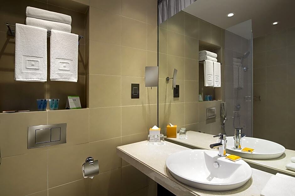 Centro Capital Centre By Rotana