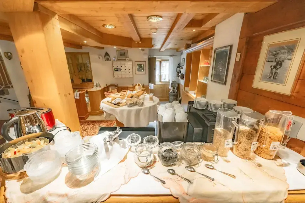 Hotel Alpina - Général