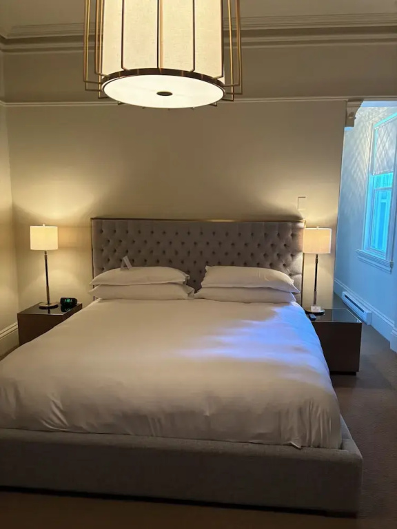 Royal Suite