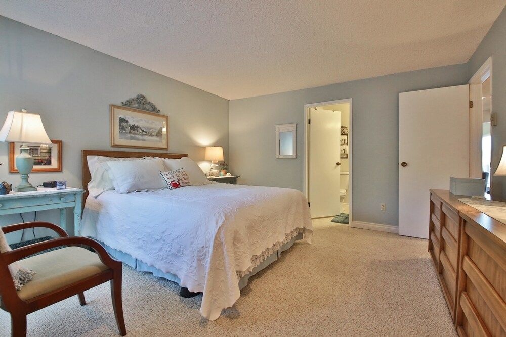 Mutiny Bay Condo — 3