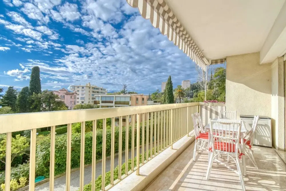 2-bdr Apartment Near Plages du Midi