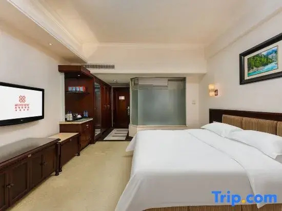 Superior Double room (full double bed)