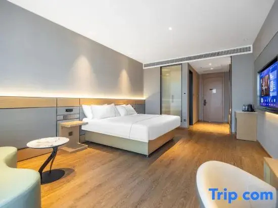 Superior Double room (full double bed)